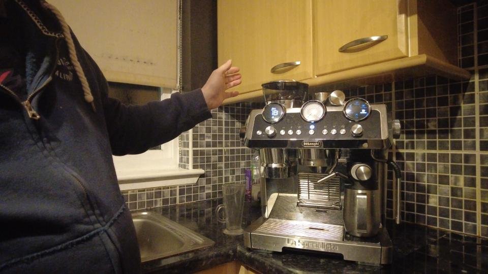 DeLonghi-La-Specialista-Maestro-pump-espresso-coffee-machine-review